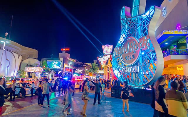 Travel through the Mayan route of the cenotes in Puerto Morelos